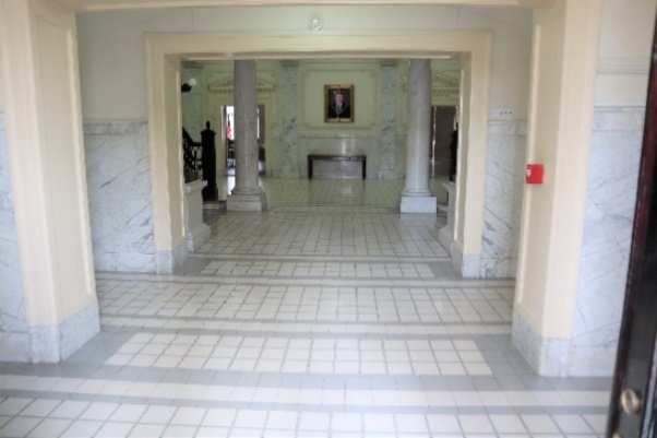 Welcome your guests with a grand entrance to the elegant Main Foyer, featuring gleaming marble floors and columns.